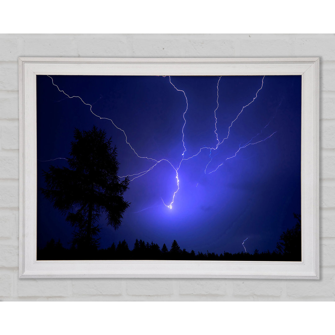 Night Lightning Blue - Einzelner Bilderrahmen Kunstdrucke