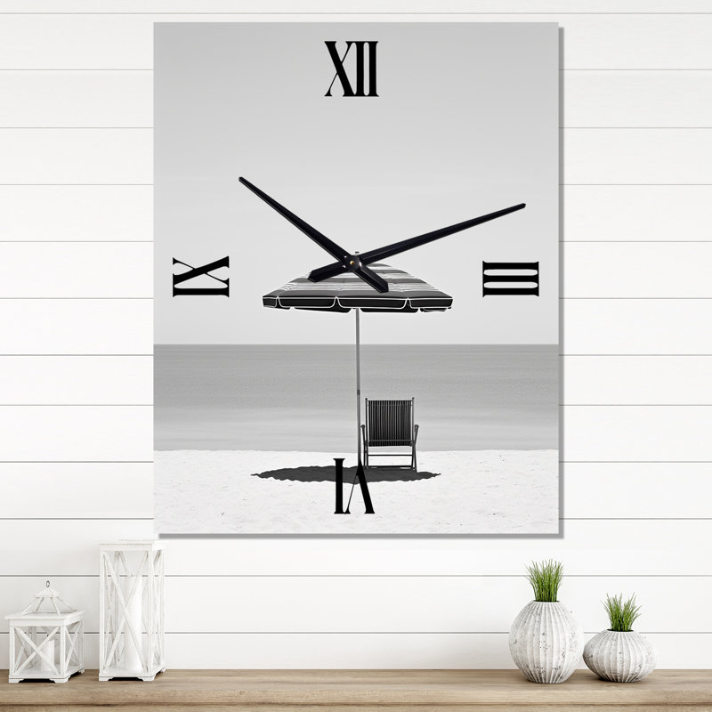 Minimalisme plage photo II - horloge murale nautique et plage, H 28 po x l 12 po x P 1 po