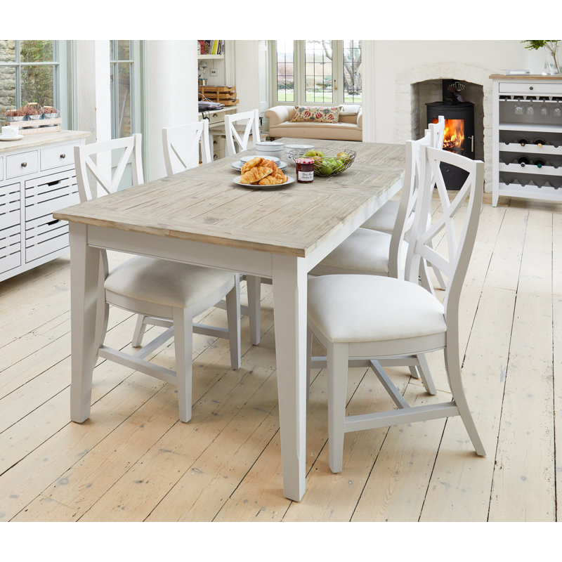 Anacamila Extendable Dining Table