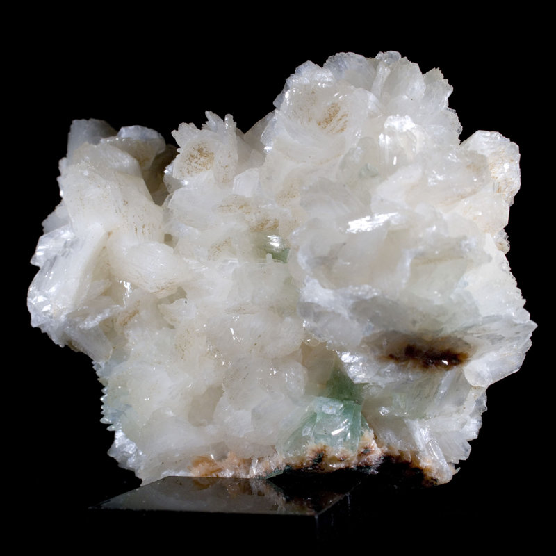 Stalactites multiples avec apophyllite verte