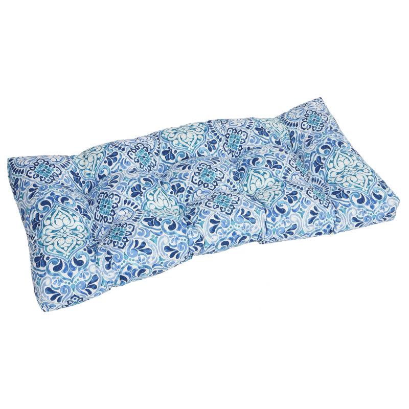 42-Inch By 19-Inch Outdoor Tufted Loveseat Cushion, White/Blue/Fiorella Baltic Moroccan
