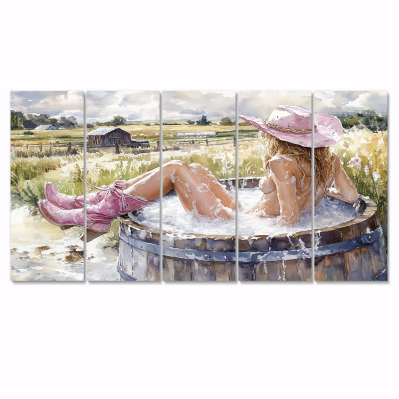 Cowgirl qui prend un bain dans un baril de ferme VII - ensemble d'art mural Cowgirls, H 32 po x l 80 po