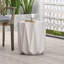 Table d'appoint d'extérieur en béton léger