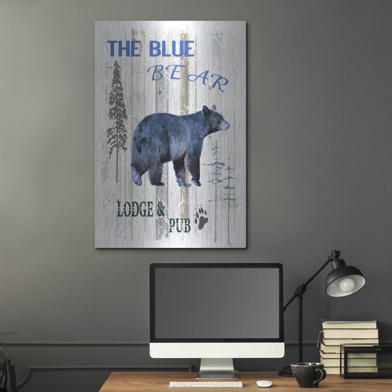 «The Blue Bear» par Lightbox Journal, H 36 po x l 24 po