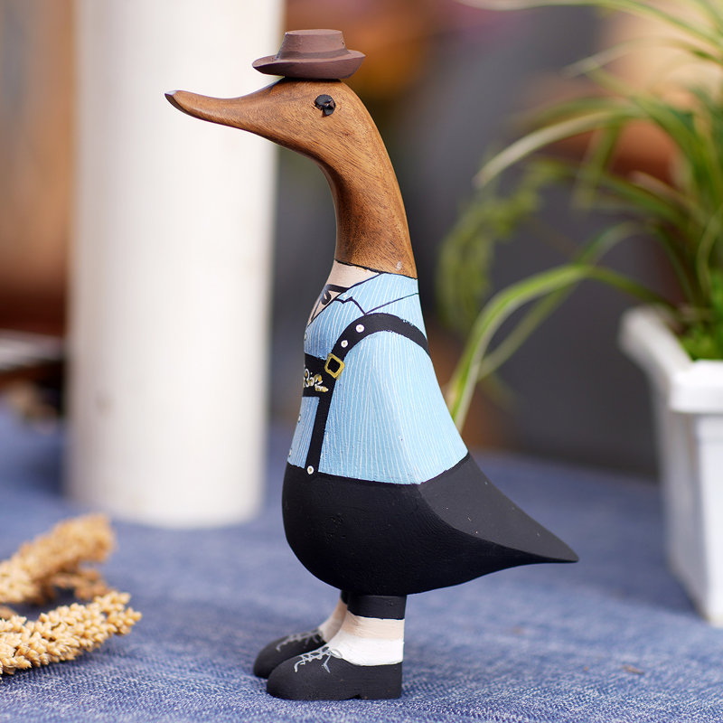 Arnice Handmade Figurine / Sculpture Decorative Object