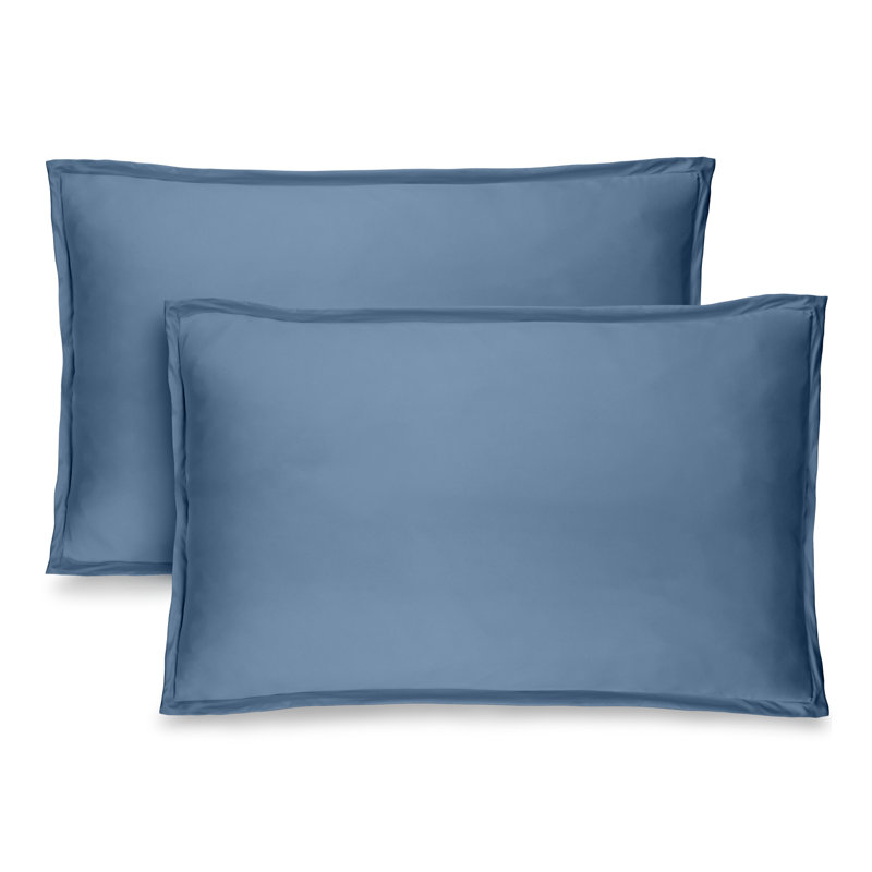 White Hypoallergenic Cotton Polyester Queen Pillow Shams