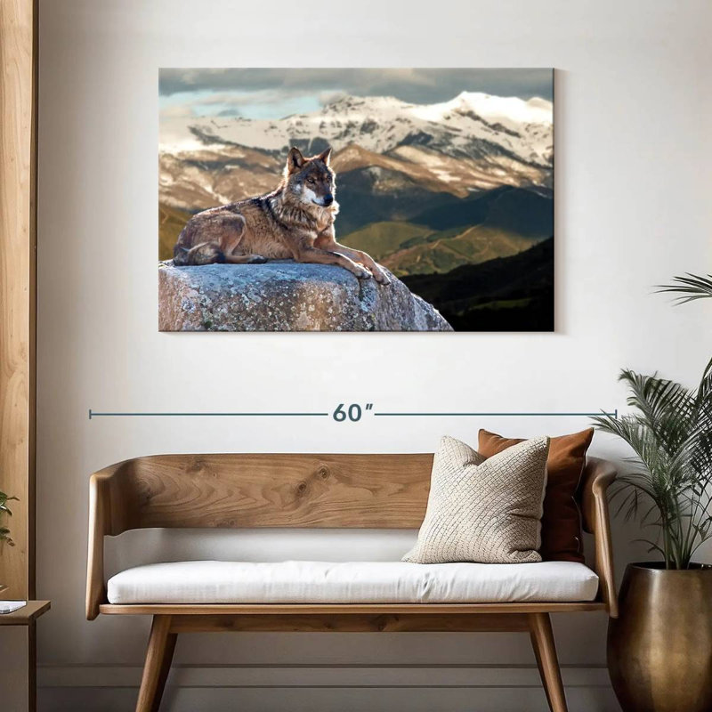 Brampt Iberian Wolf, 30" H x 45" W