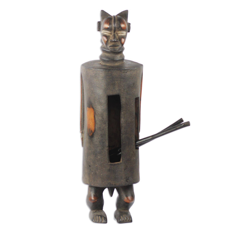Statuee tambour tambora Betony