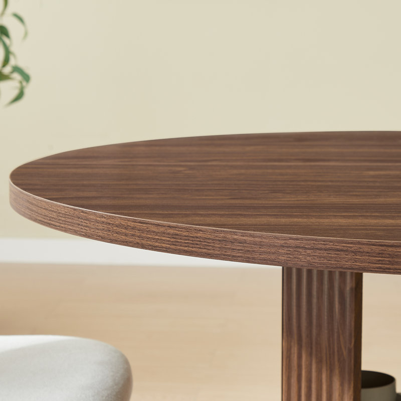 Table de salle à manger ronde 47,24 "avec 2 chaises pour 2 à 4 personnes, table de ferme moderne avec tablette de rangement