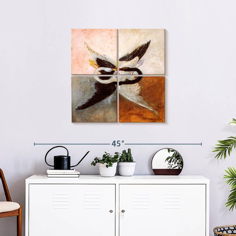 Brampt Svanen, 26" H x 26" W
