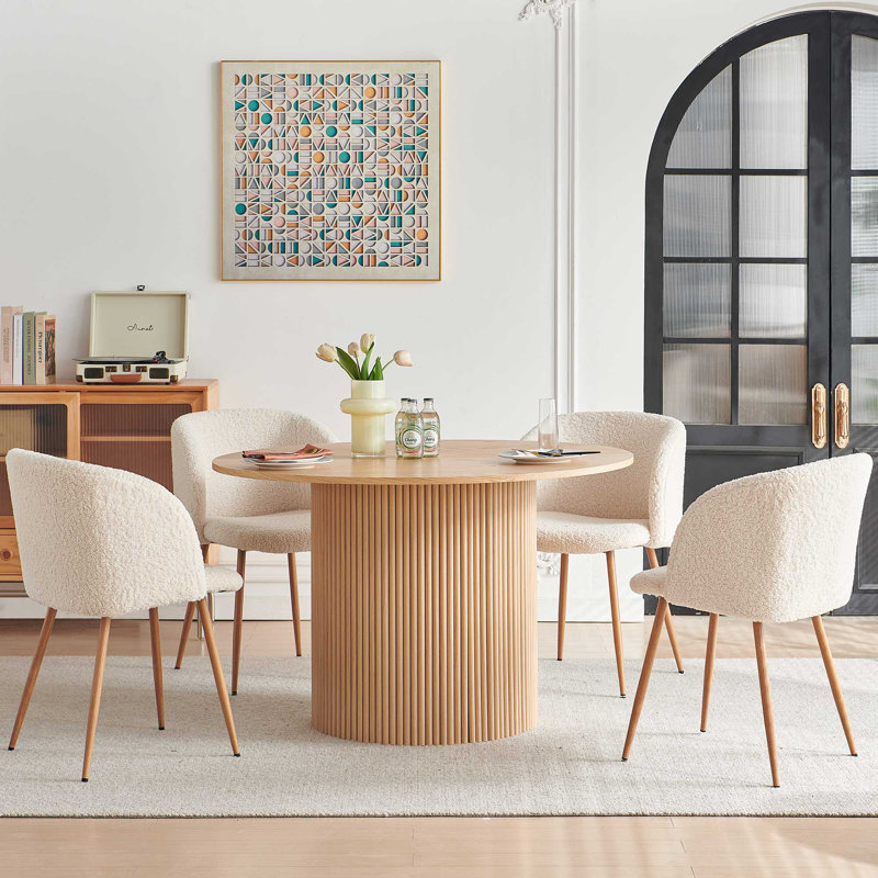 Brisa 47" Round Dining Table, Oak Wood