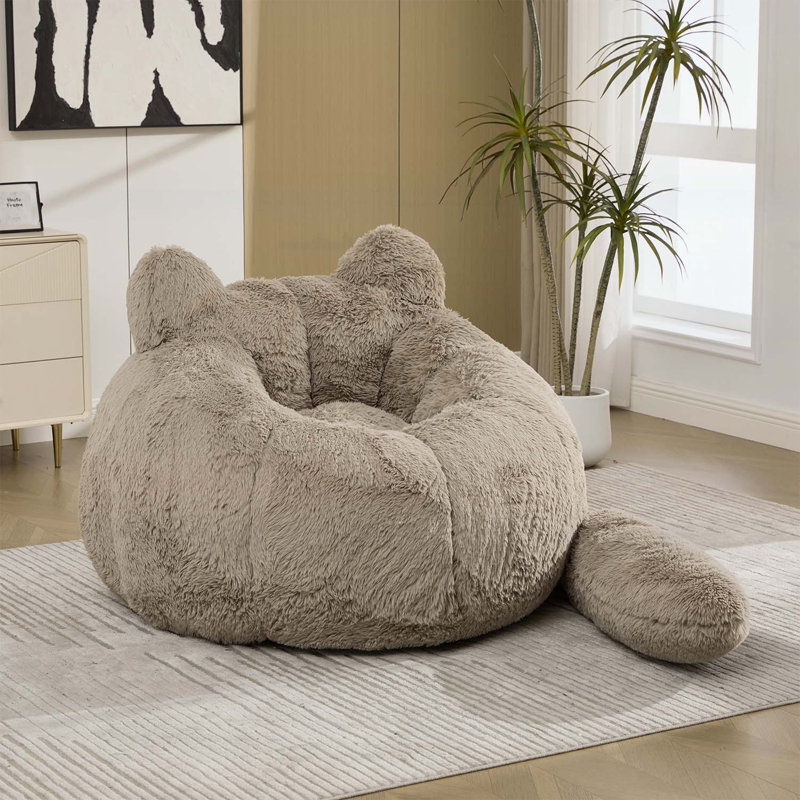 Pouf en fausse fourrure en forme de chat de 106 cm de large, canapé une place confortable avec coussin en forme de queue pour lire et jouer aux jeux vidéo