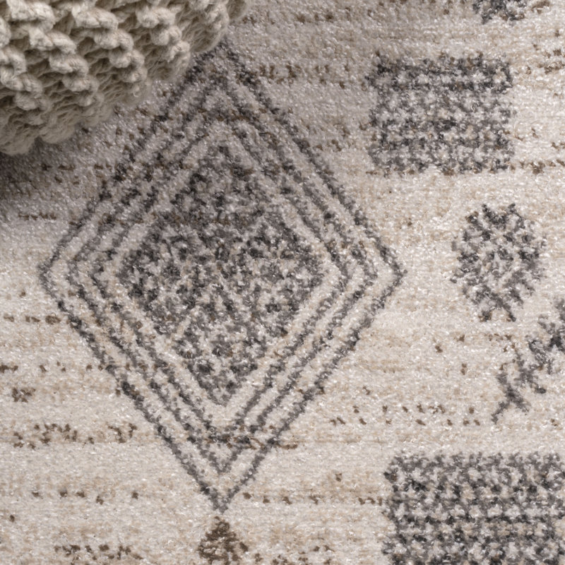 Bhalil Berber Diamond Geometric Beige/Gray Rug, Runner 2'3" x 10'