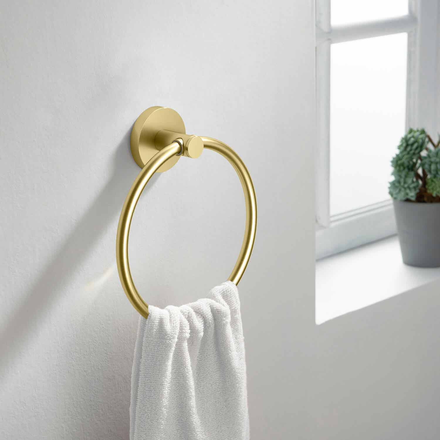 Circular Towel Ring, Brushed Gold