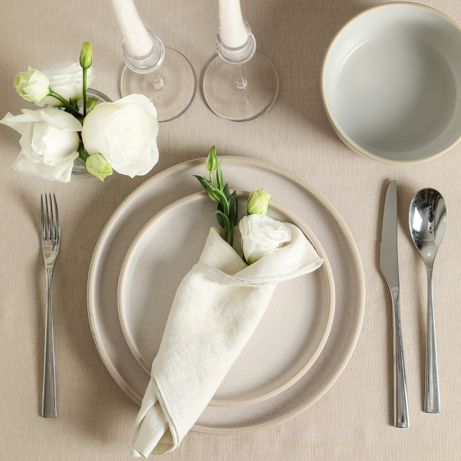 Amber Stoneware Dinnerware Set, White