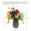 Faux fleurs artificielles dans un vase, centre de table floral en soie