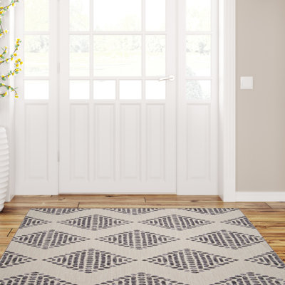 Ariat Moroccan Diamonds Ivory and Beige Indoor Outdoor Machine Washable Area Rug
