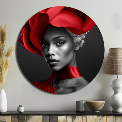 Hayward - Fashion Round Metal Art