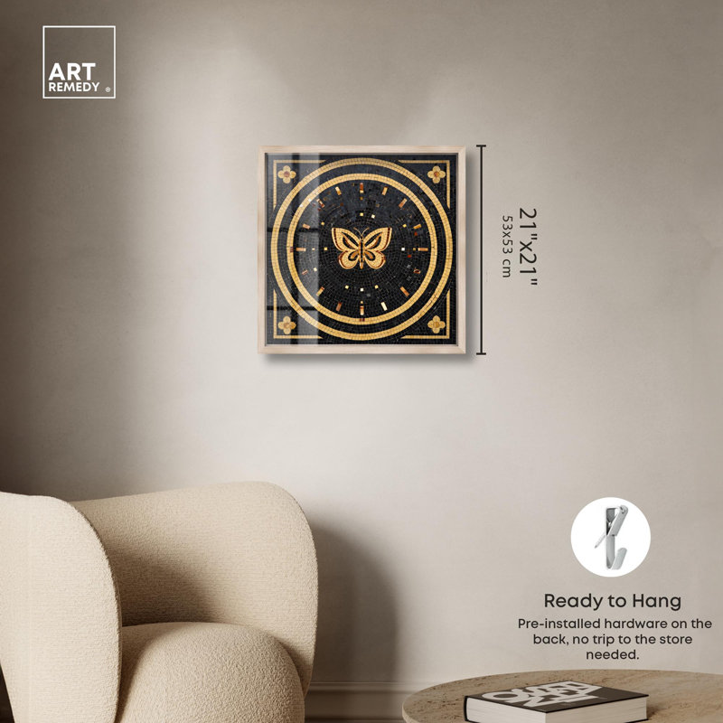 «Butterfly Mosaic Art Shadowbox» par Art Remedy, H 21 po x l 21 po, Crème, crème
