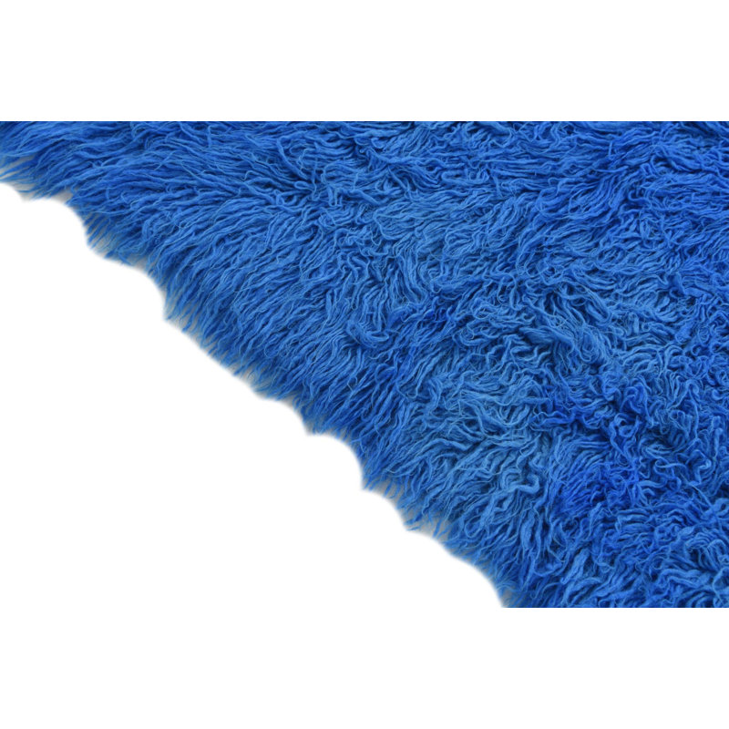 Tapis bleu 7 pi