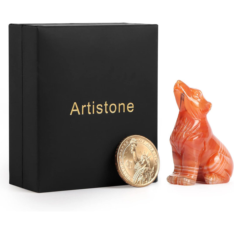 Figurines & Sculptures