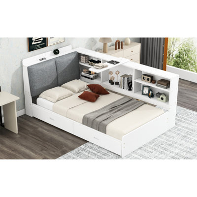Lit plateforme simple en bois avec rangement pour tête de lit, 2 tiroirs, tablettes en blanc
