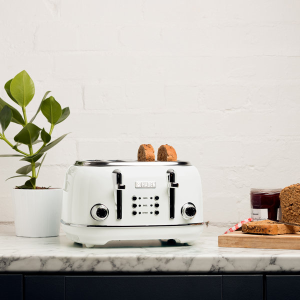 Better Chef Cool Touch Wide-Slot Toaster- White, ETL Safety Listed, Extra  Wide Slots, Reheat Function