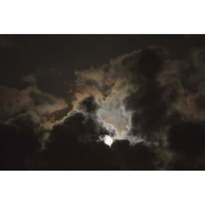 Paysage de pleine lune par Vasko, H 32 po x l 48 po