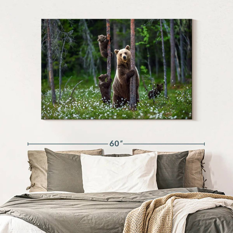 Brampt Grizzly Bear Group, H 34 po x l 51 po