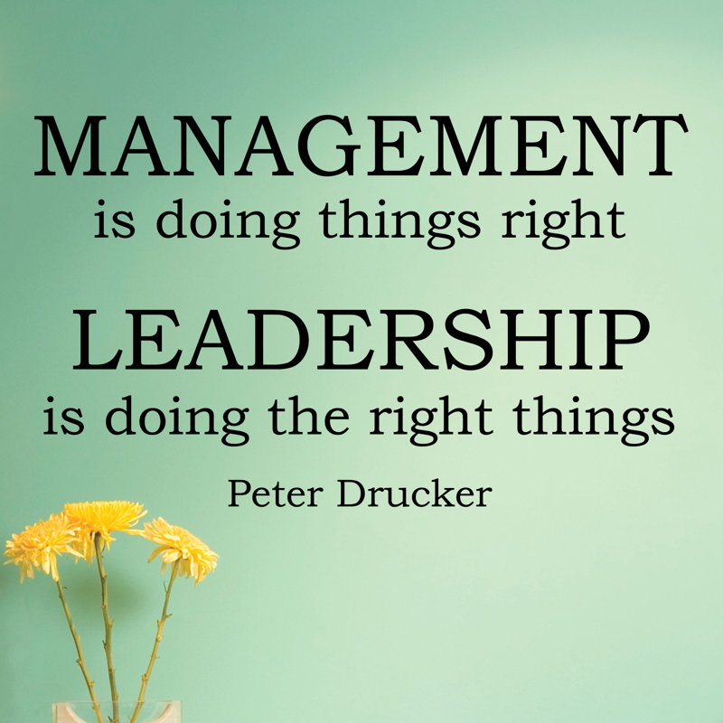 Décalcomanie murale "management v. leadership" ™