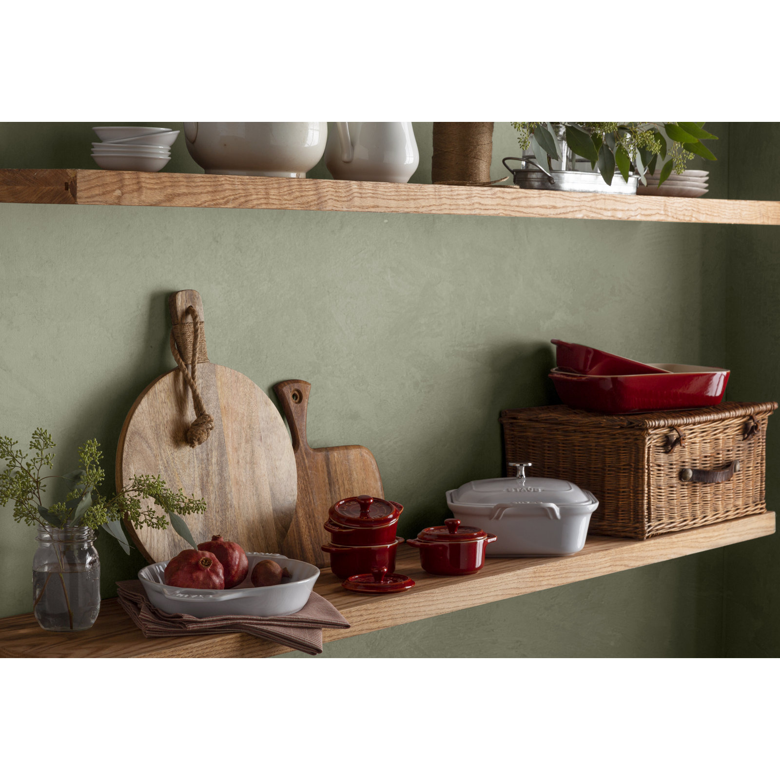 Staub Ceramic 9-inch Pie Dish, White
