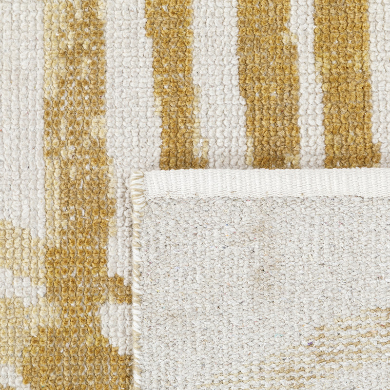 Crescent Rug: Modernist Hand Knotted Rug in Natural/Yellow, Rectange 7'6" x 9'6"