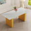 Grande table rectangulaire moderne avec un plateau à motif élégant et des pieds robustes en panneau de fibres à densité moyenne, polyvalente pour la cuisine, la salle à manger et le salon.