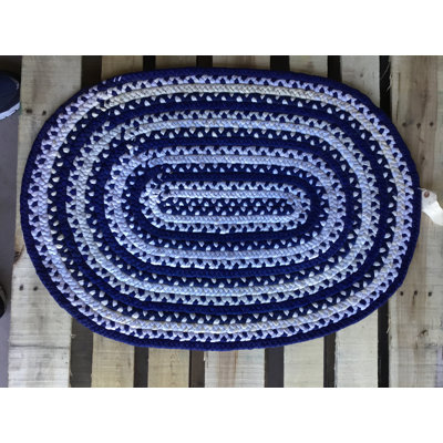 Tapis intérieur / extérieur ovale bleu tressé à la main Cailynn