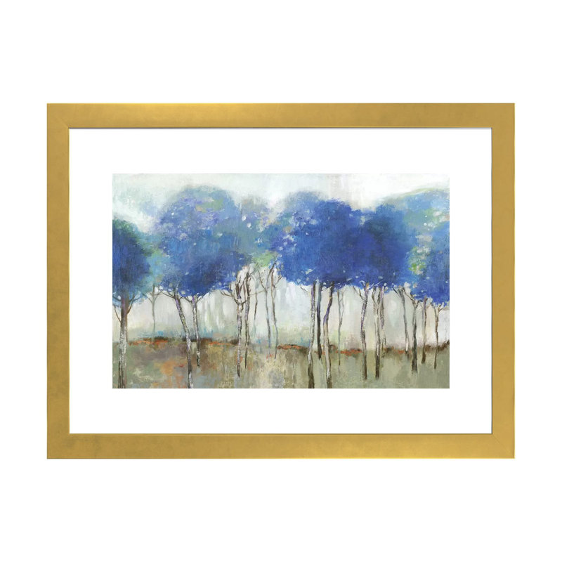 "Indigo Woodland" par Allison Pearce, reproduction d’art, Blanc, H 24 po x l 32 po x P 1 po, Papier encadré doré