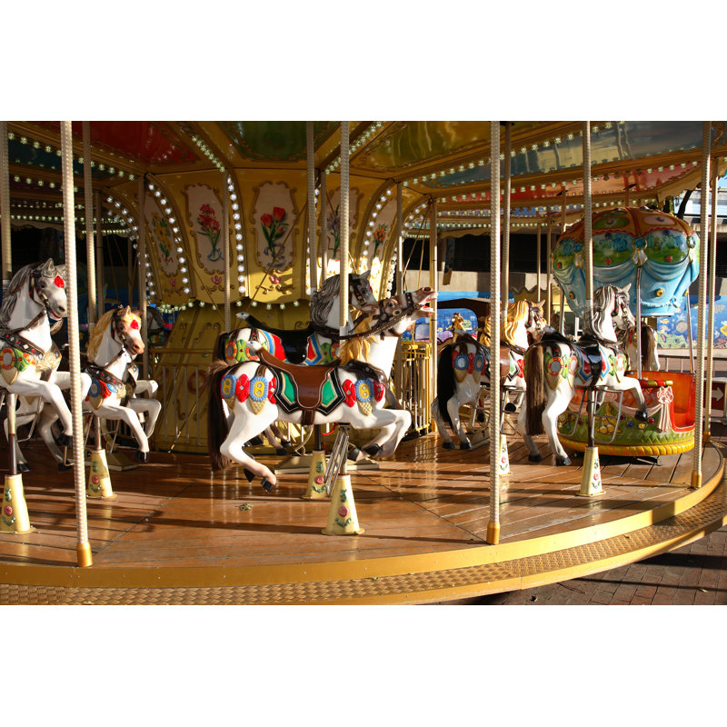 Childrens Carousel - Photographie sur toile tendue, H 8 po x l 12 po