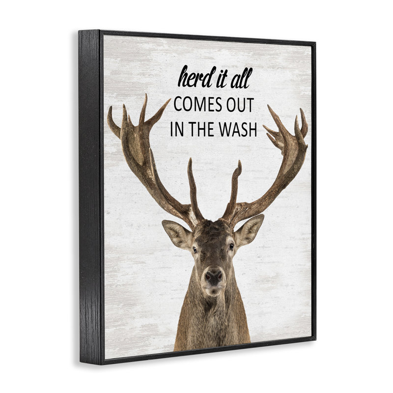 «Herd It Comes Out In Wash», estampe numérique giclée par Designed, H 14 po x l 11 po, Giclée encadrée noir minuit