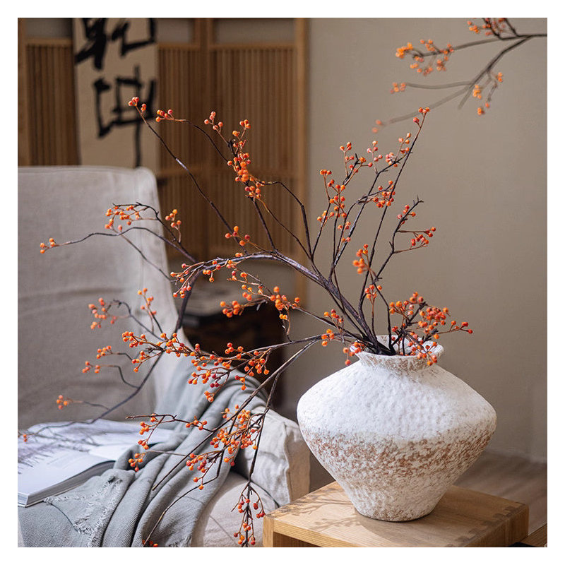 Baies rustiques sur une grande branche, Rouge