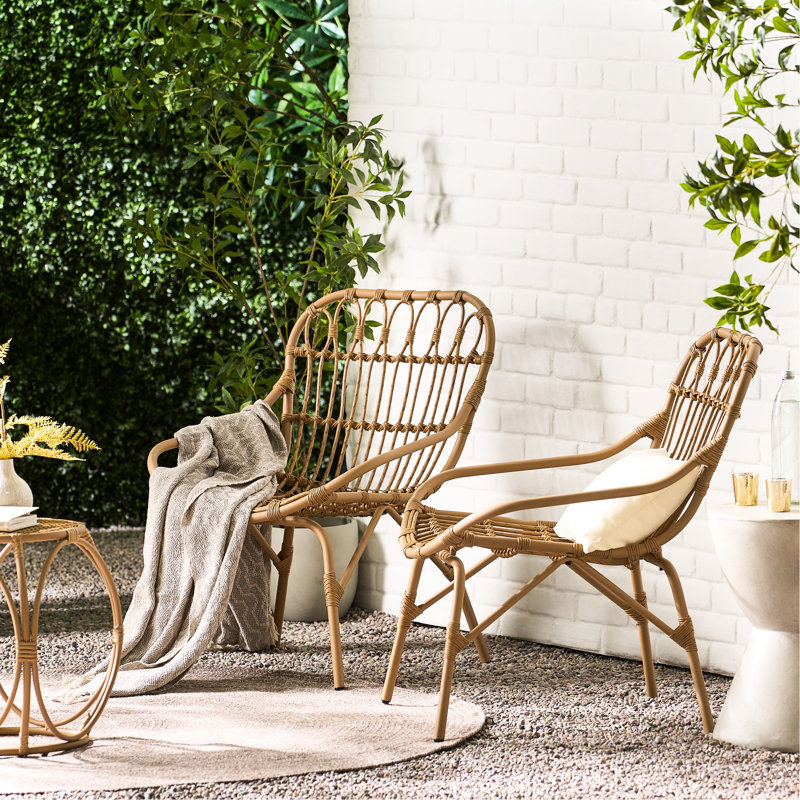 Fauteuils d'appoint - 2 pièces, brun, 75,6 cm de profondeur x 59,7 cm de largeur x 82,6 cm de hauteur, structure en fer pour faux-bois de jardin.