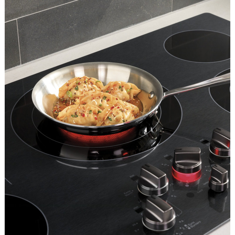 Range 29.75" Electric Cooktop with 5 Burners, Black Stainless