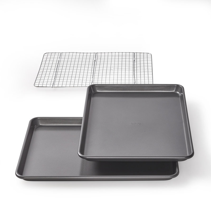 Chicago Metallic Professional Non-Stick 17-Baking Sheet With Cooling Rack