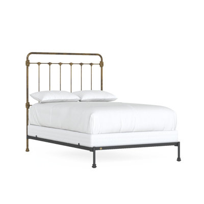 Picket Fence Iron Bed