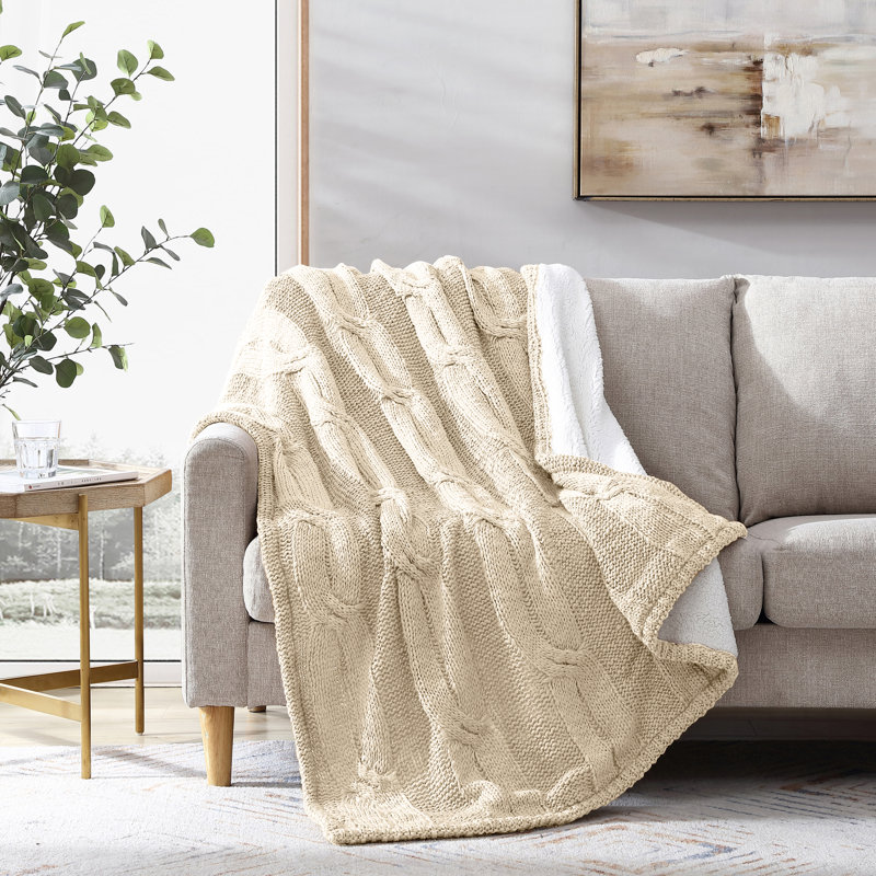 Edda Modern Throw, Natural