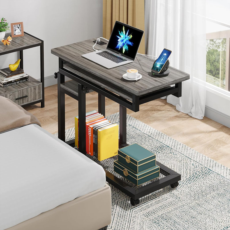 Bureau portable réglable en hauteur avec prise de courant et ports USB, table d'appoint roulante en forme de C avec plateau à clavier pour canapé, chevet ou bureau personnel