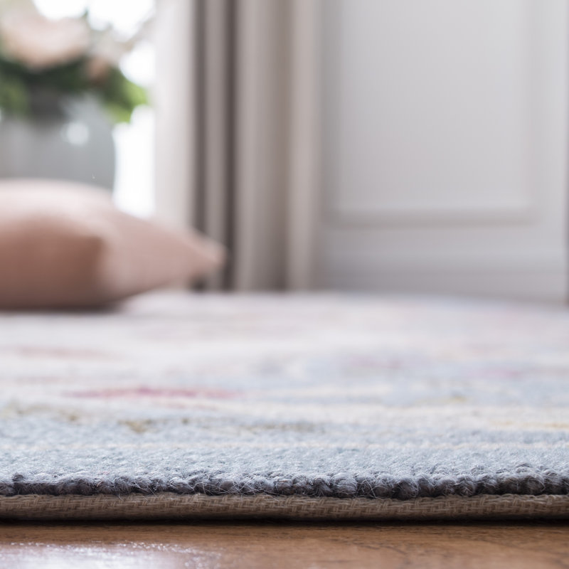 Blue Floral Hand-Hooked Wool Area Rug 5'3" x 8'3"
