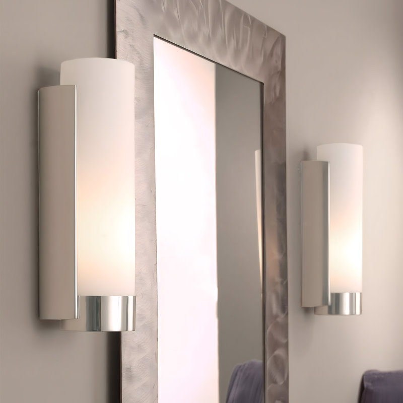 Tyrone 1 - Light Bath Bar, Polished Nickel