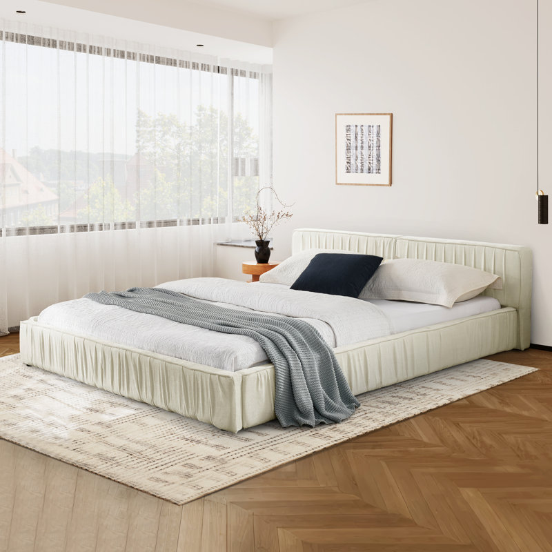Structure de lit tapissier moderne grand lit avec tissu en chenille et tête de lit plissée, Beige