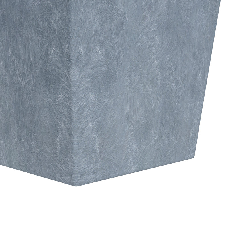 Pot à fleurs Kamarri, Béton vieilli, H 21 po x l 14 po x P 14 po