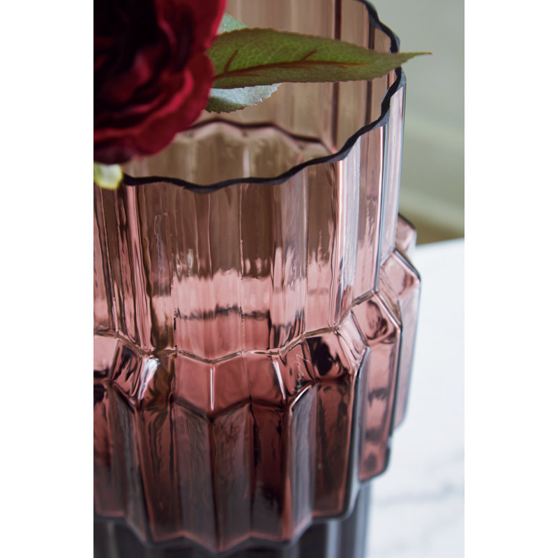 Vase Manivannan, H 13,63 po x l 6,38 po x P 6,38 po