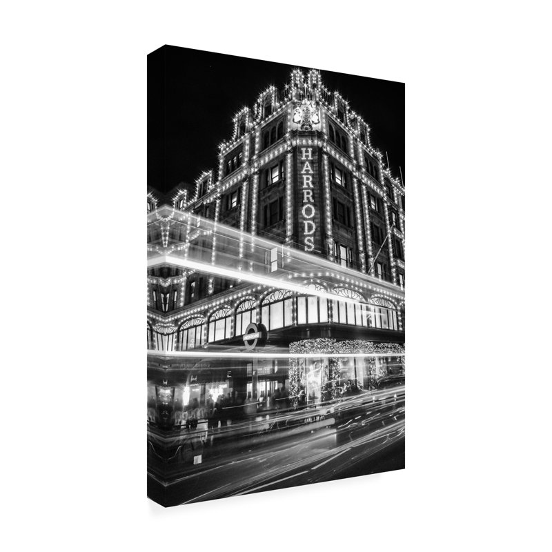 London At Nighttime sur toile, L 30 po x H 47 po